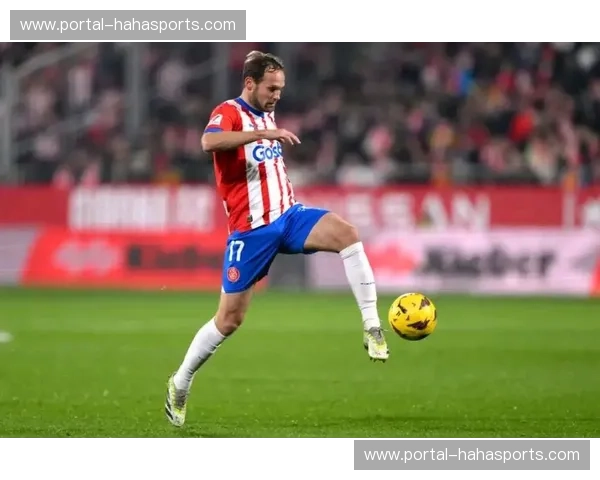 布林德后场出球稳健 赫罗纳三中卫体系构建相对完整